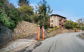 Appartamento In Villa La Baronessa